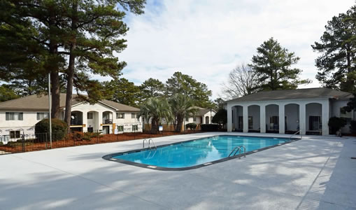 Pool / Building Photo